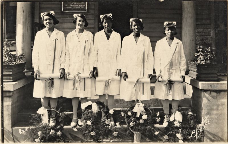 1929 Brewster Nursing School Graduates